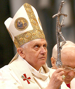 Benedicto XVI: Sacramentum Caritatis - sobre la eucaristía